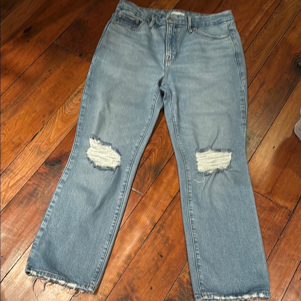 Good American distressed jeans. Absolutely adorable on and super comfortable.